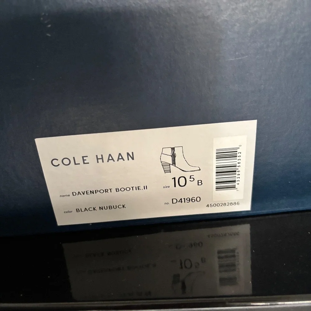 Cole Haan Davenport Bootie II Black Nubuck Leather Ankle Boots D41960 Size 10.5 - Picture 2 of 8